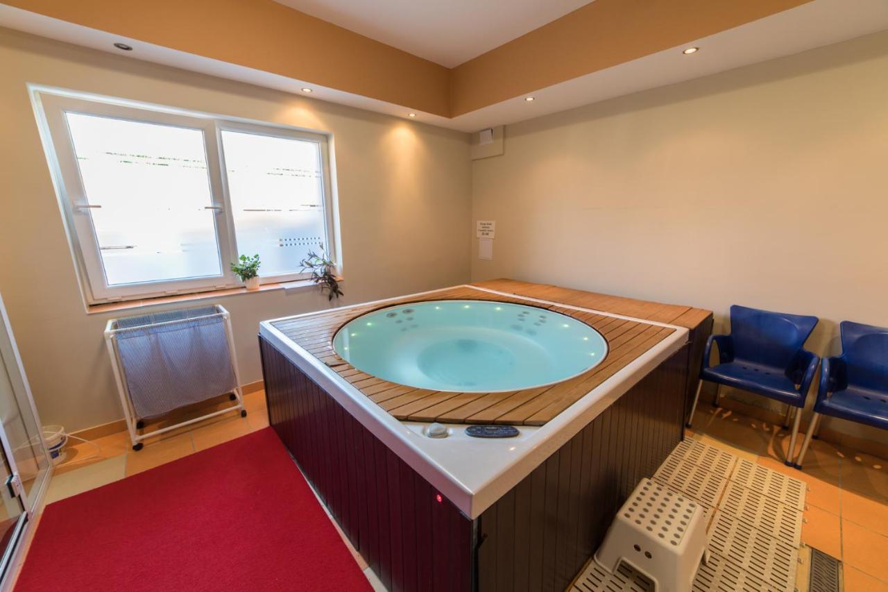 Balatonmáriafürdő Pelso Panzio Bed & Breakfast エクステリア 写真