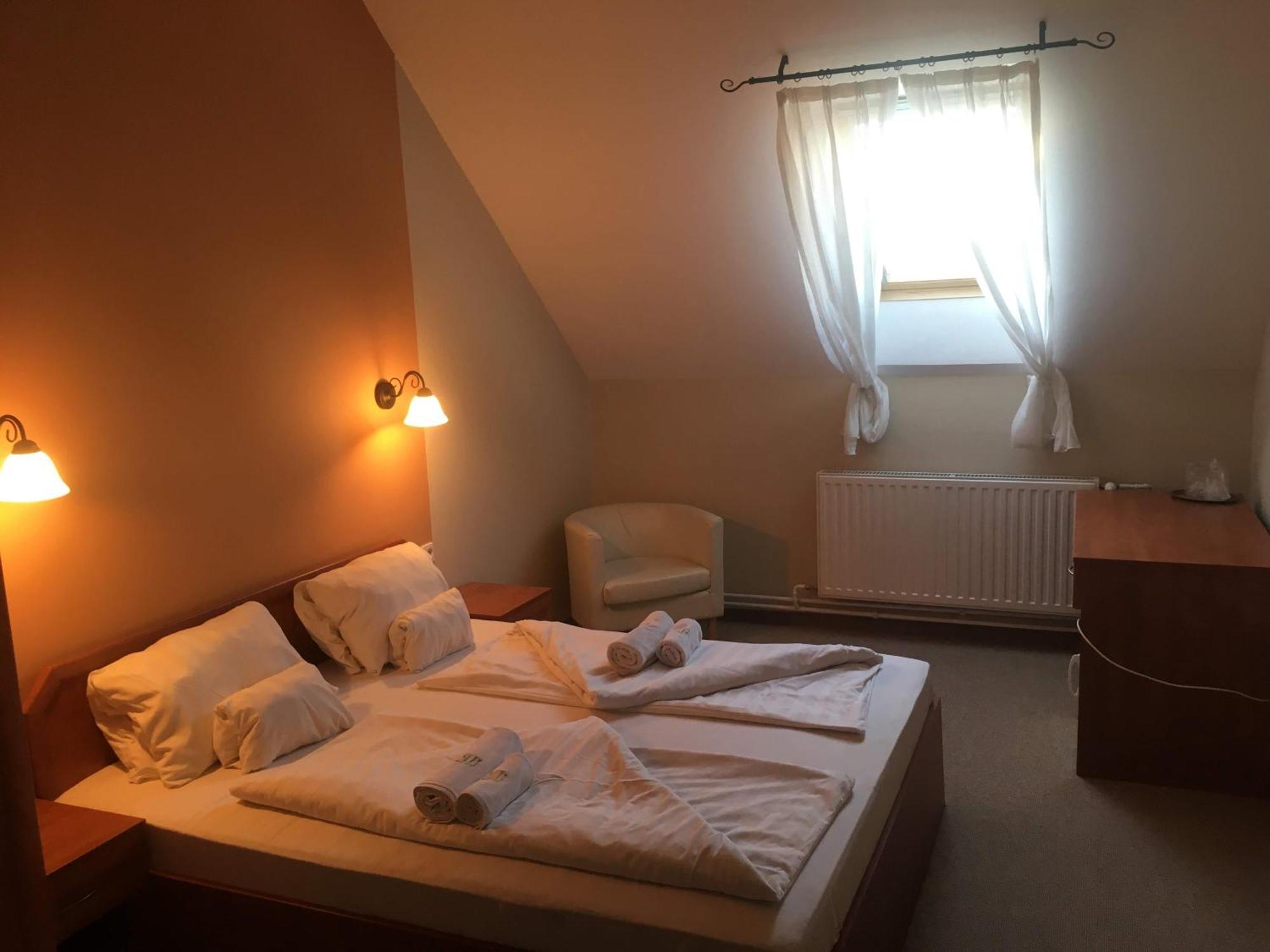 Balatonmáriafürdő Pelso Panzio Bed & Breakfast エクステリア 写真