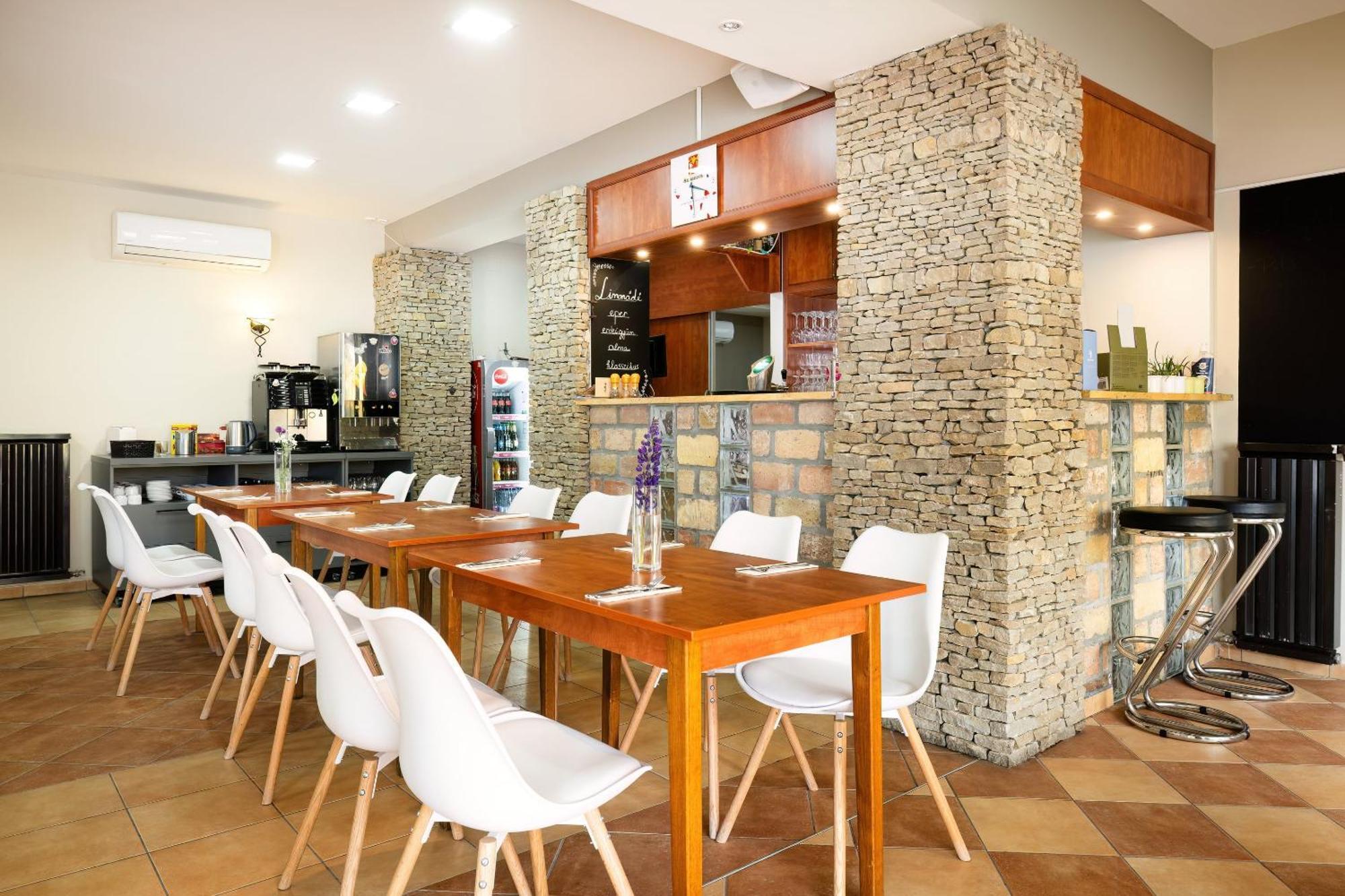 Balatonmáriafürdő Pelso Panzio Bed & Breakfast エクステリア 写真